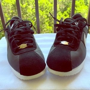 Nike Cortez Basic Nylon sz. 9.5